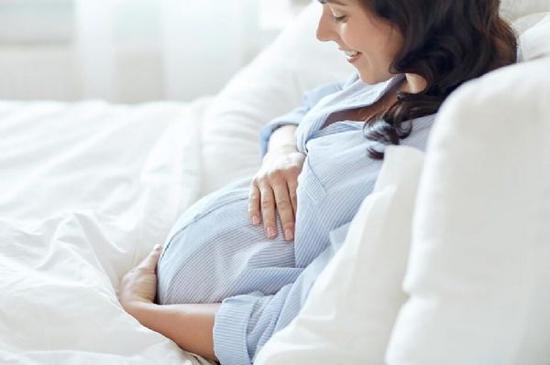 孕妇长期卧床不利保胎